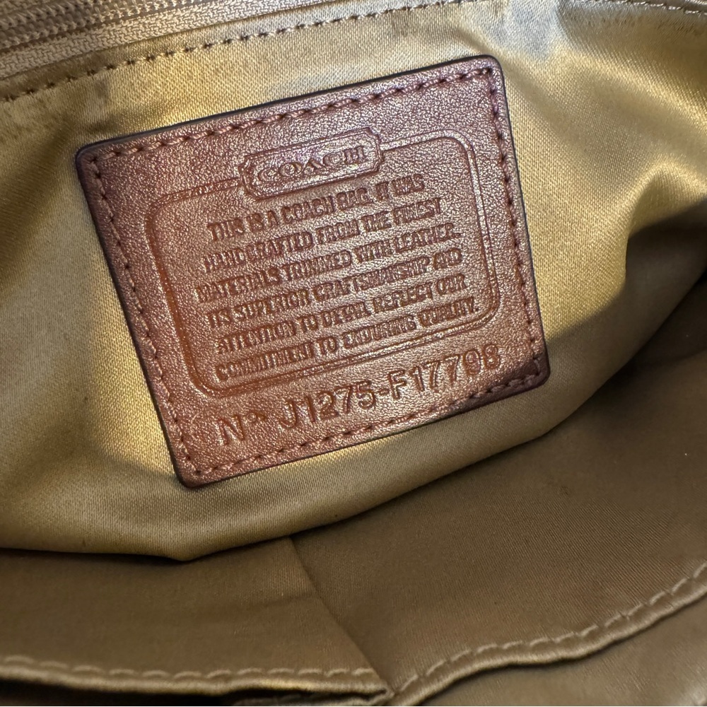 Coach Chelsea Signature Flap #F17798 - Picture 6 of 13